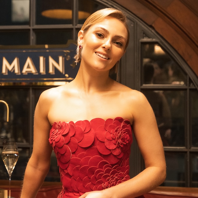 AnnaSophia Robb Reveals Christmas Plans With Husband Trevor Paul AnnaSophia Robb Reveals Christmas Plans With Husband Trevor Paul